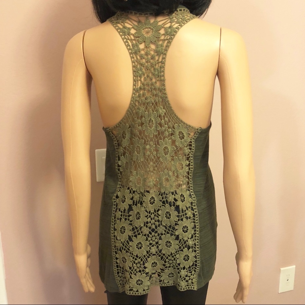 Stunning crochet back vest size large